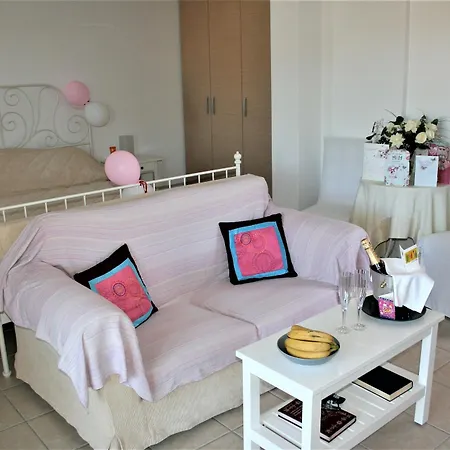 Daire Lagoon View - Adults Only