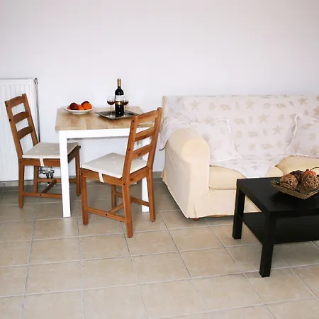Daire Lagoon View - Adults Only *